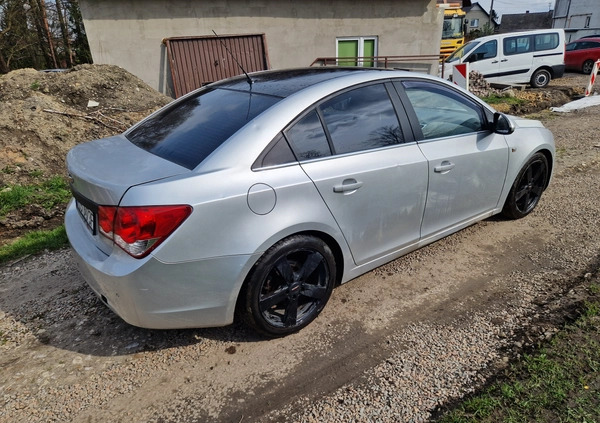 Chevrolet Cruze cena 9200 przebieg: 189000, rok produkcji 2011 z Oświęcim małe 16